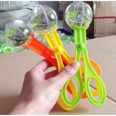 Ножницы-пинцет для ловли насекомых